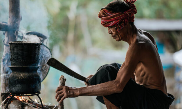 El tiempo juega en contra de la misión de rescate por el alud que sepultó una población en Papúa Nueva Guinea