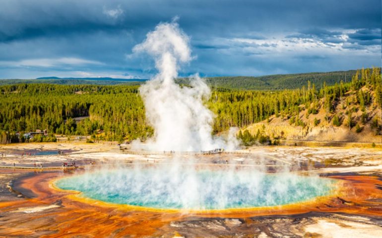 La explosión hidrotermal de Yellowstone podría haber creado un nuevo géiser: los expertos estudian sus efectos